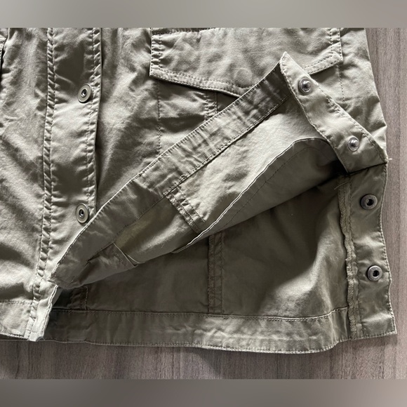 Tribal Hooded Vest - Cargo Pockets & Olive Grey - Size Medium - Picture 7 of 16